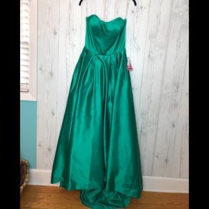 Green prom dress